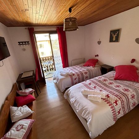 Les Tilleuls Le Biot Экстерьер фото